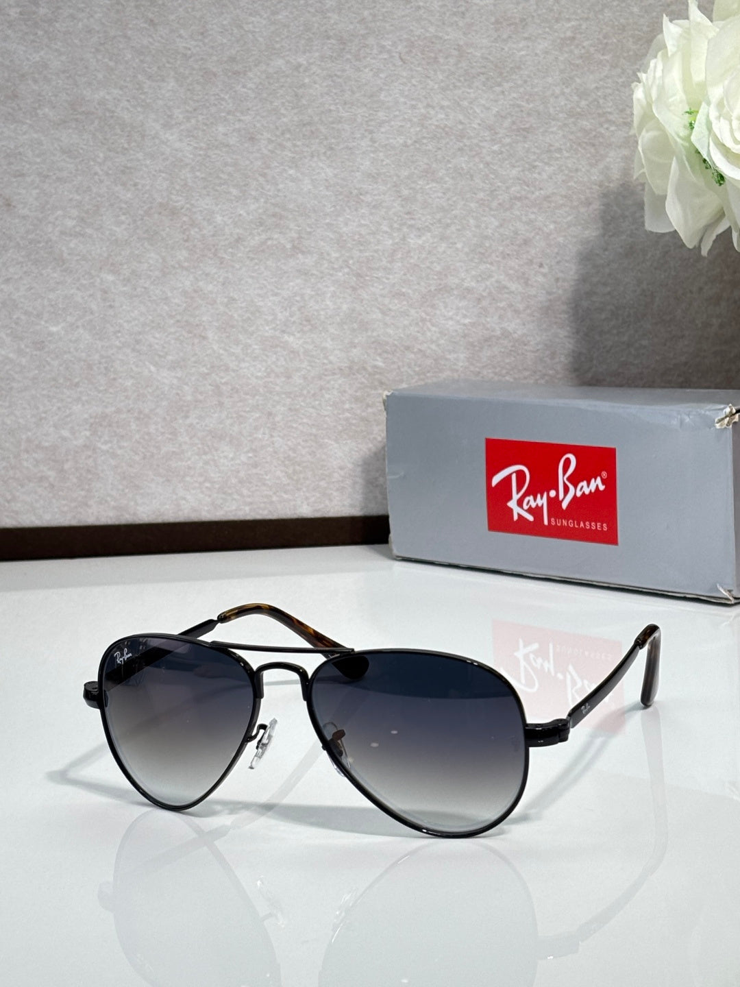 Ray-Ban RB3925 Sunglasses | Metal Frame | Unisex