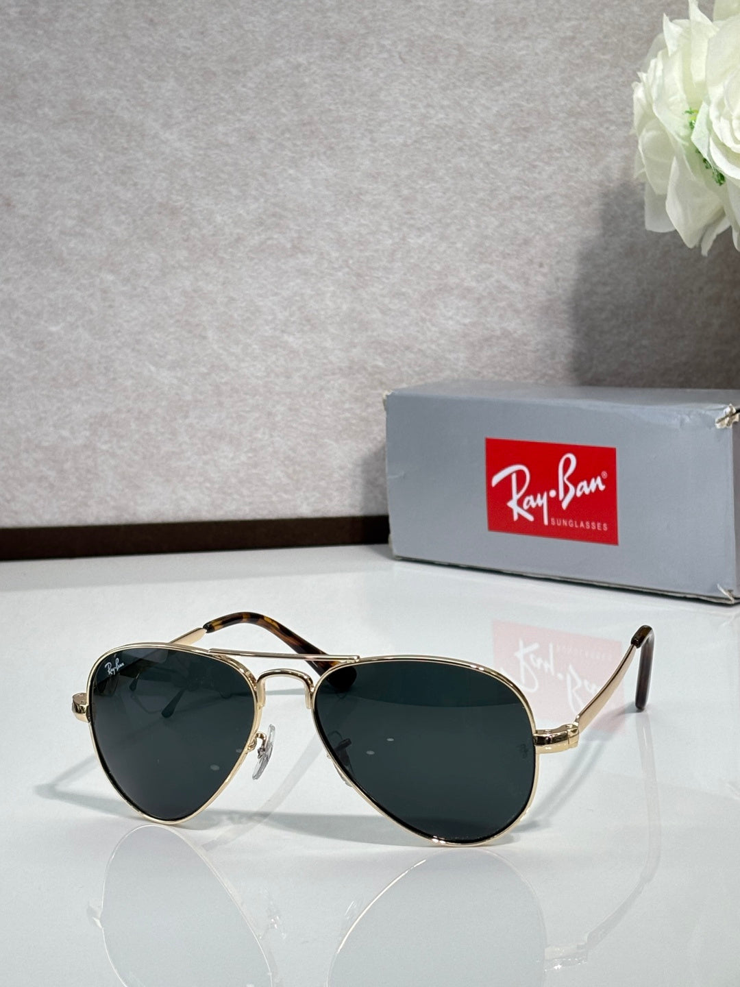 Ray-Ban RB3925 Sunglasses | Metal Frame | Unisex
