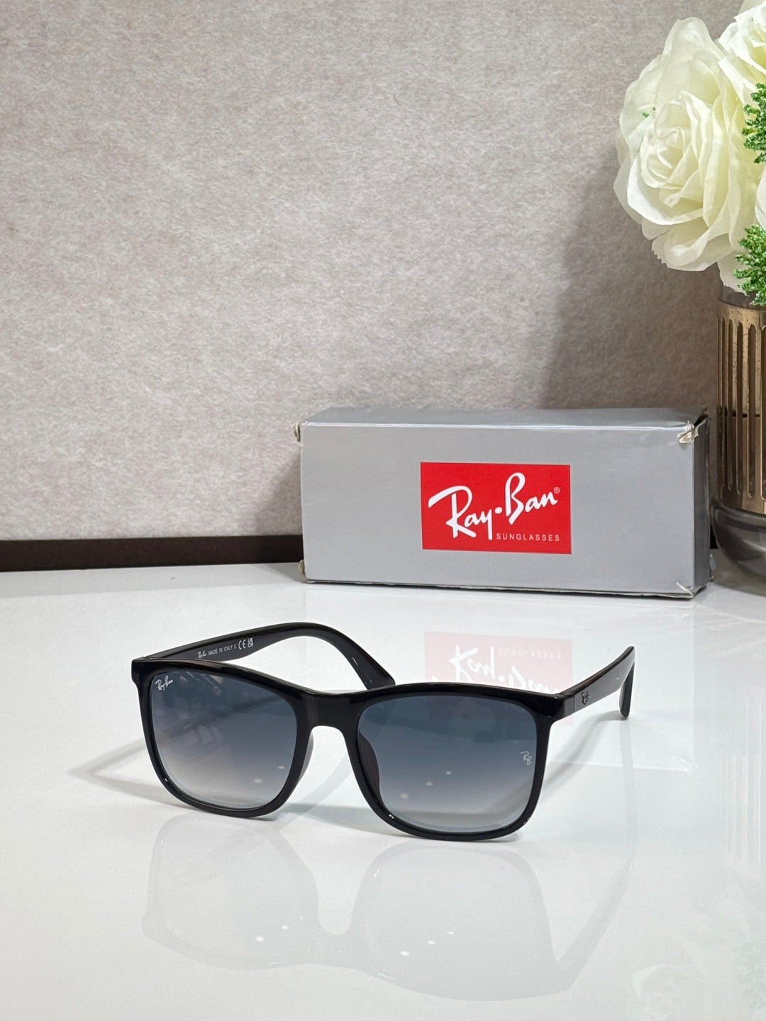 Ray-Ban RB4460I Sunglasses | Classic Square Frame | Unisex