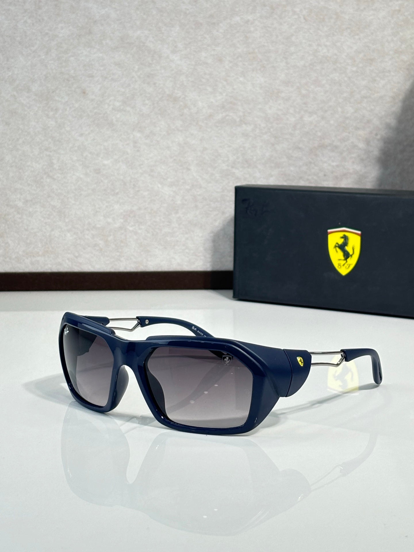 Ray-Ban RB4367M Sunglasses | Classic Square Frame | Unisex