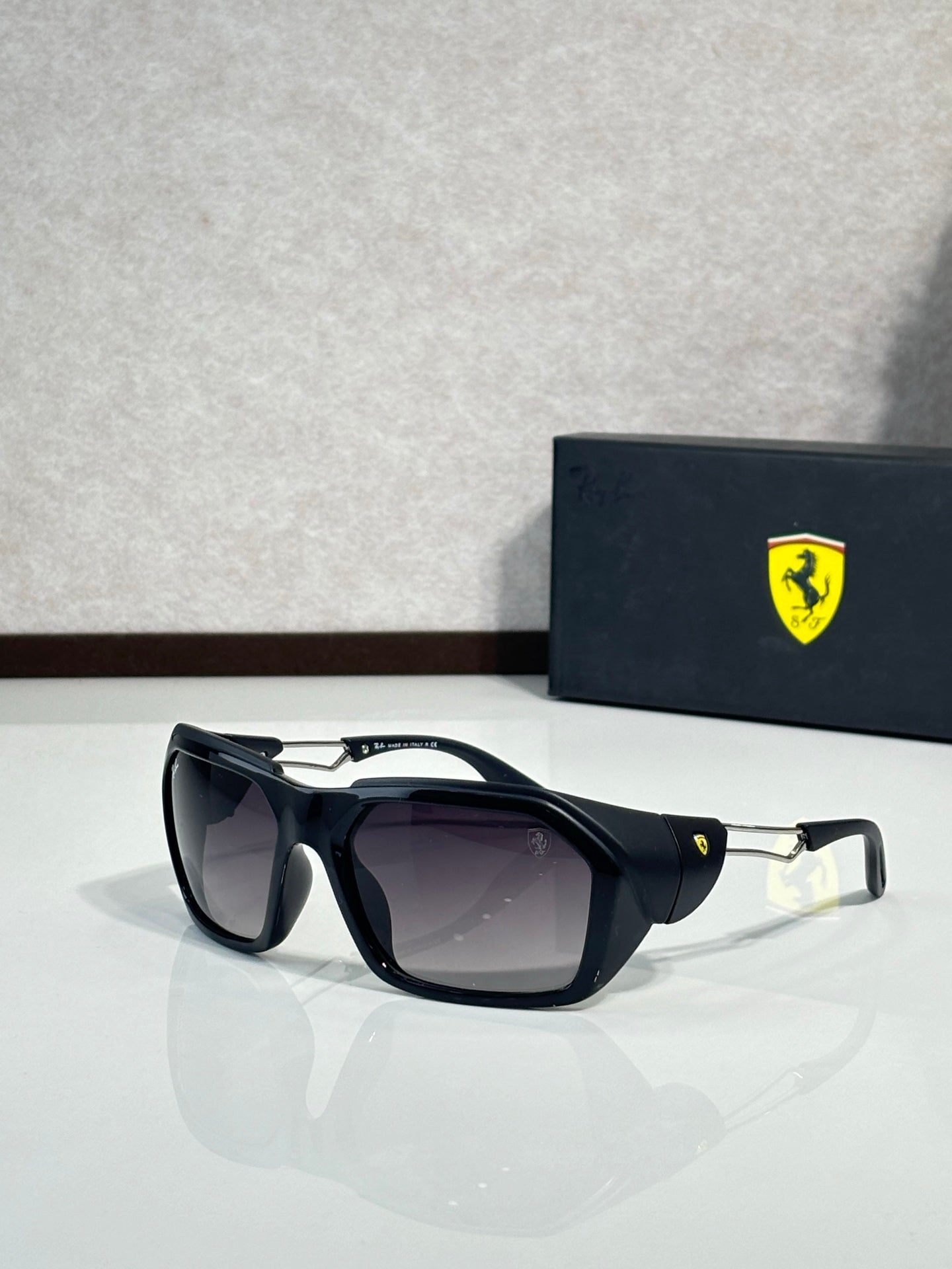 Ray-Ban RB4367M Sunglasses | Classic Square Frame | Unisex