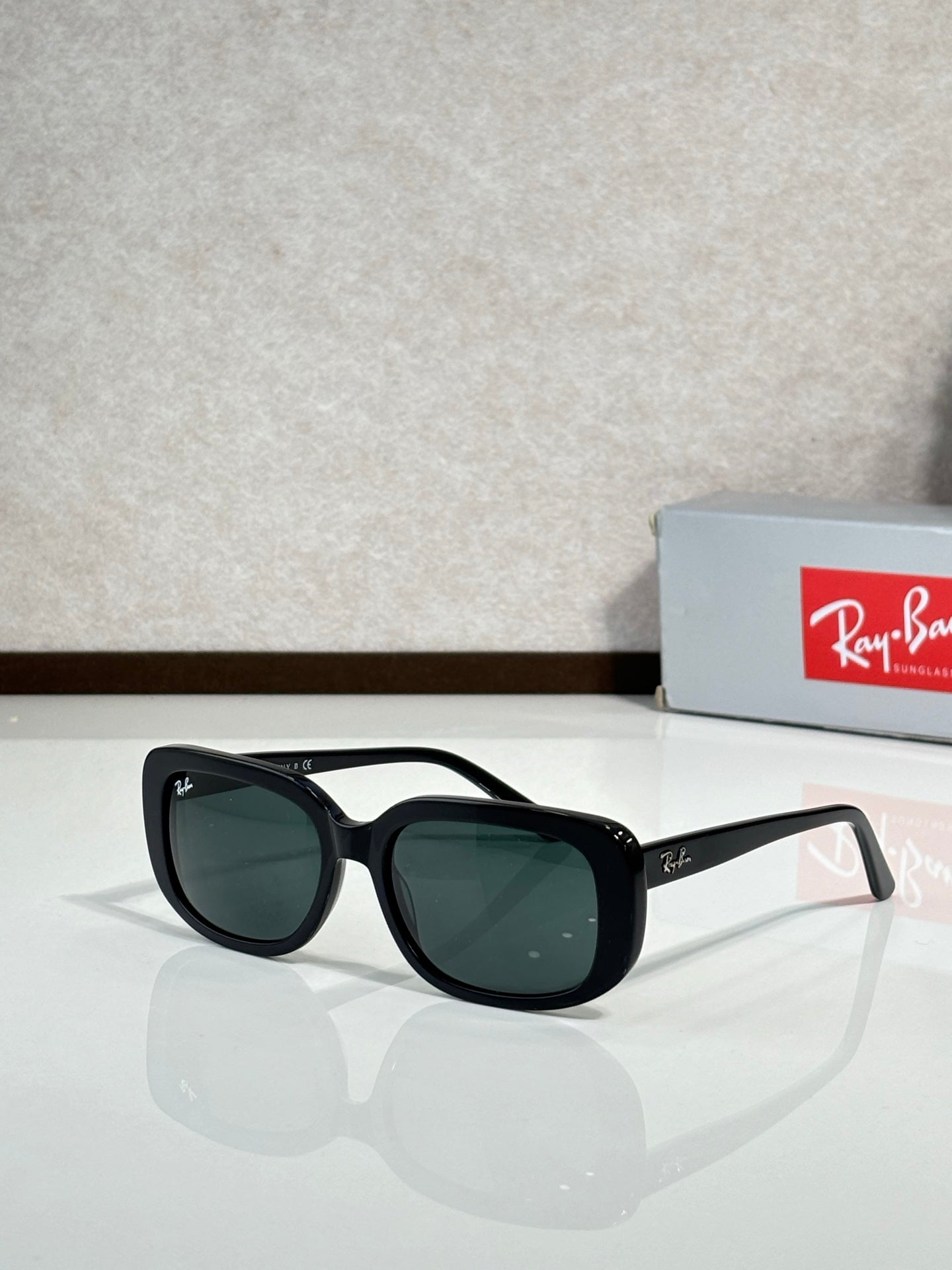Ray-Ban RB4421D Sunglasses | Classic Square Frame | Unisex