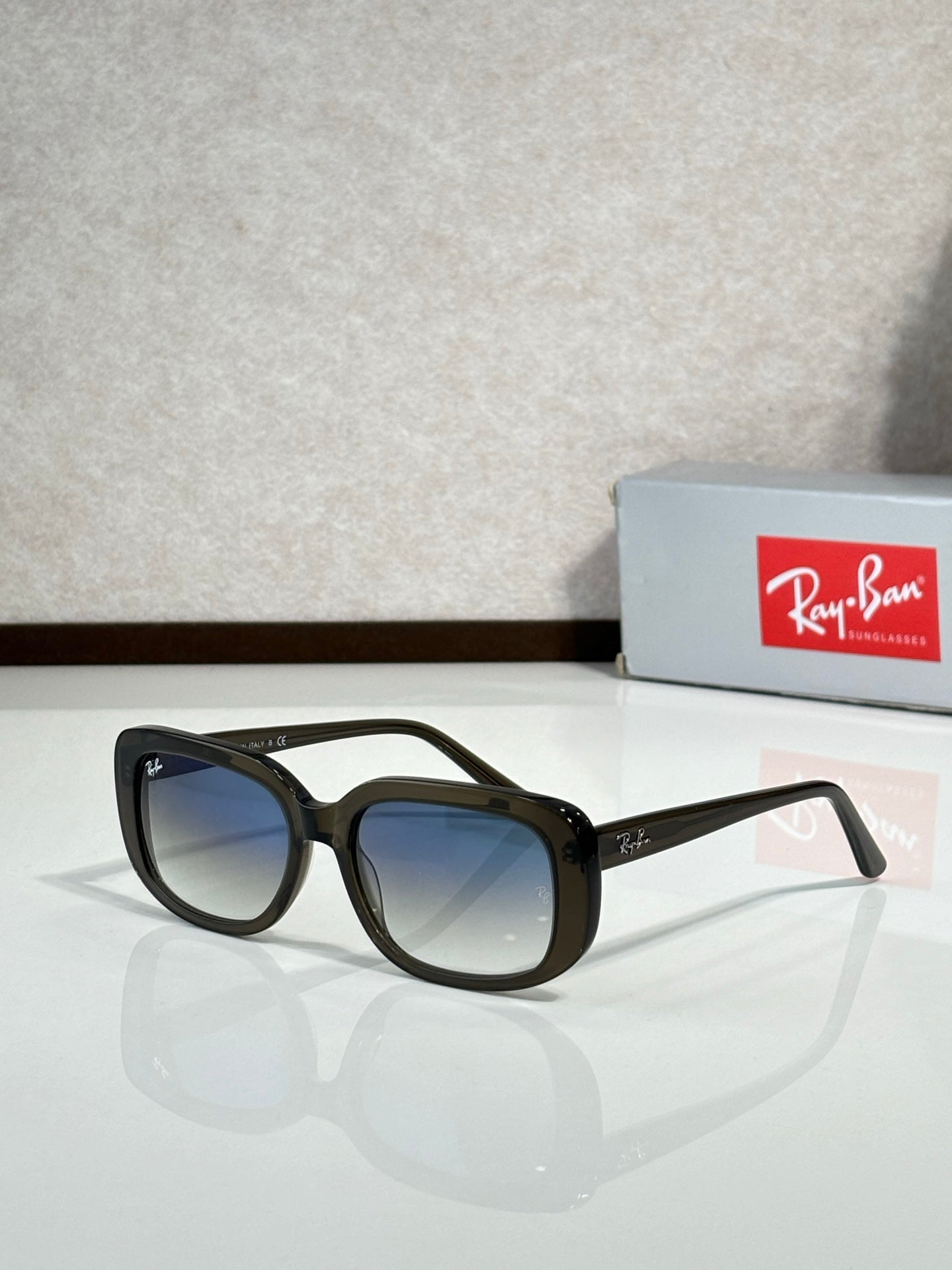 Ray-Ban RB4421D Sunglasses | Classic Square Frame | Unisex