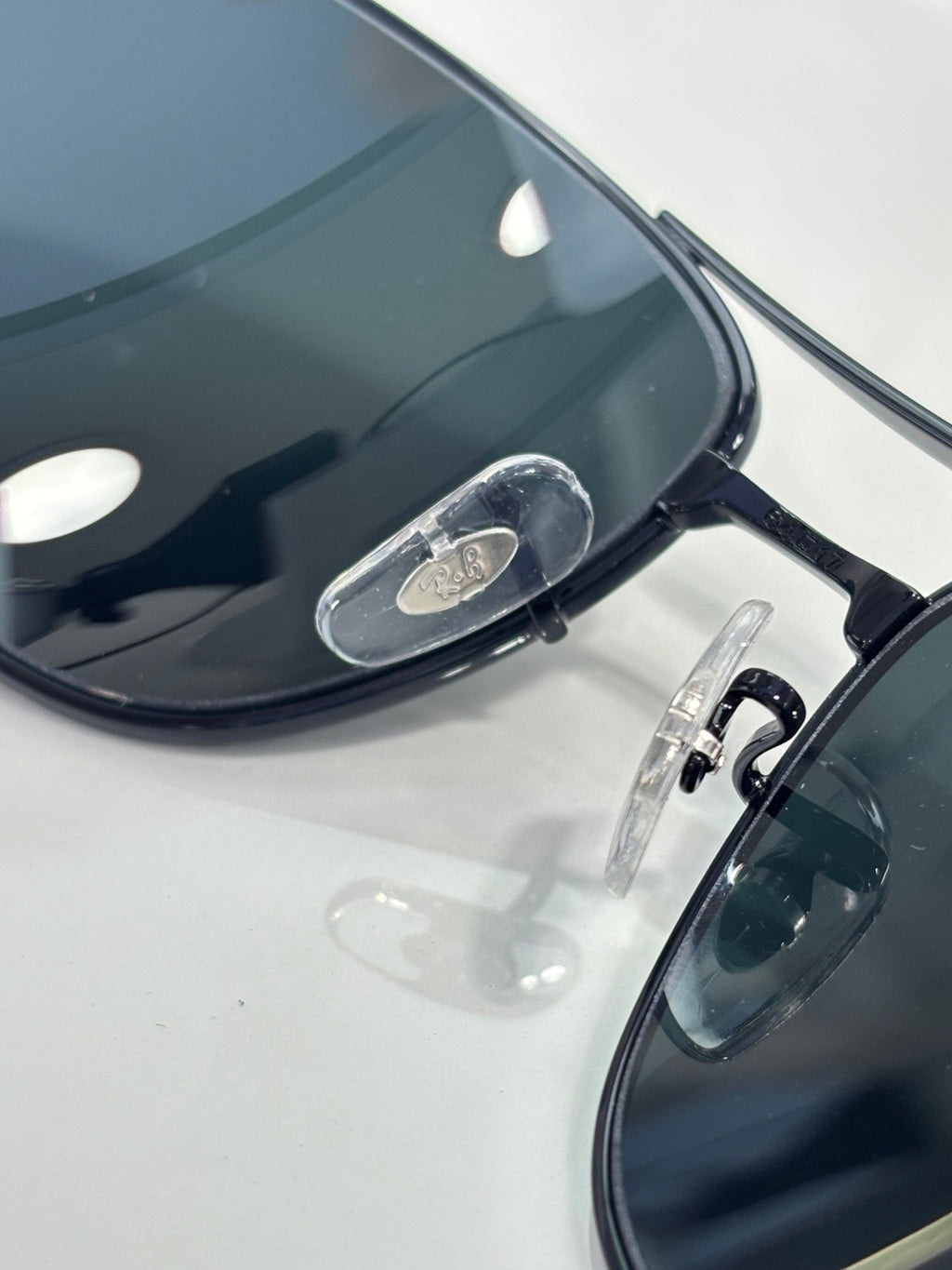 Ray-Ban RB3522 Sunglasses | Metal Frame | Unisex