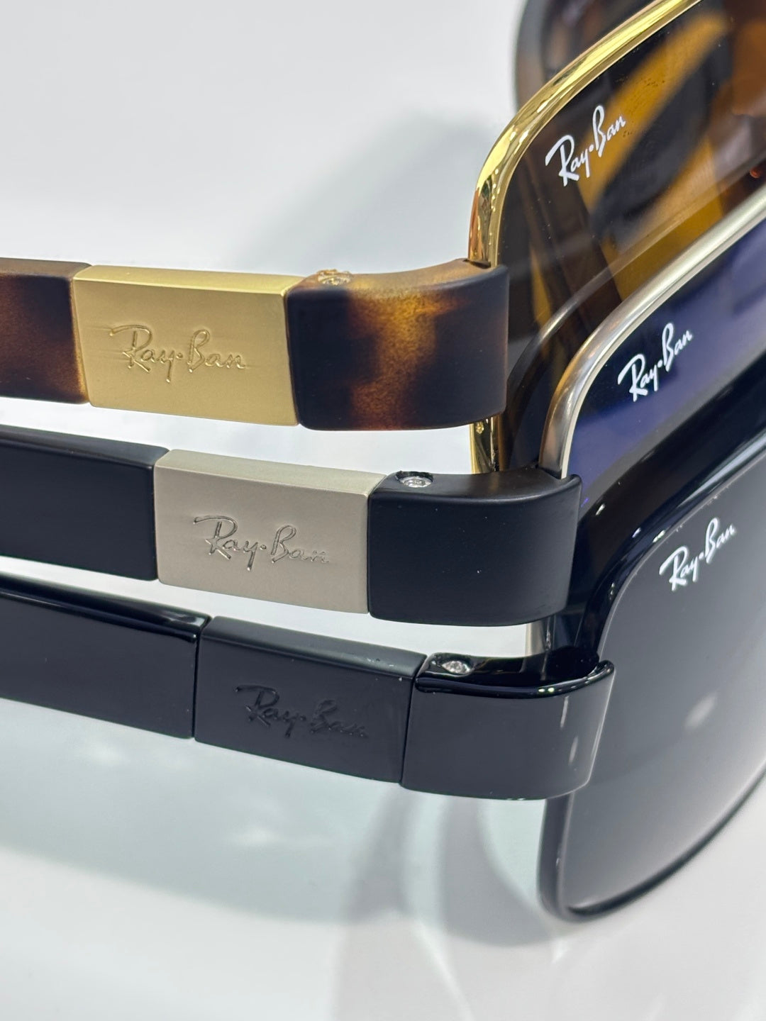 Ray-Ban RB3522 Sunglasses | Metal Frame | Unisex