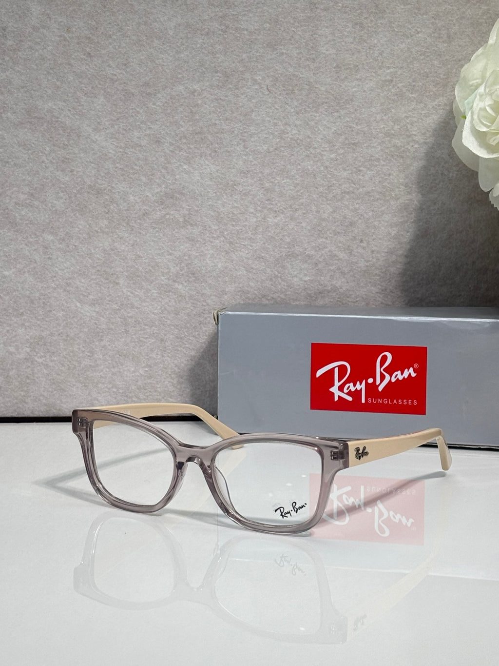 Ray-Ban RB7269L Eyeglasses | Lightweight Square Frame | Unisex