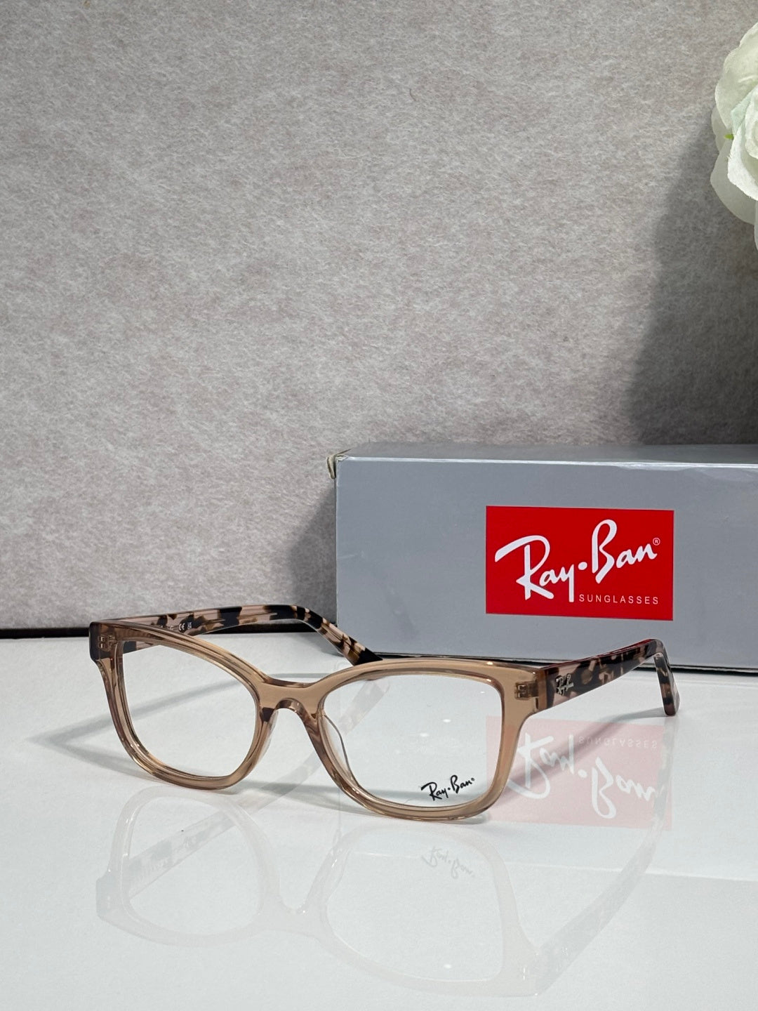 Ray-Ban RB7269L Eyeglasses | Lightweight Square Frame | Unisex