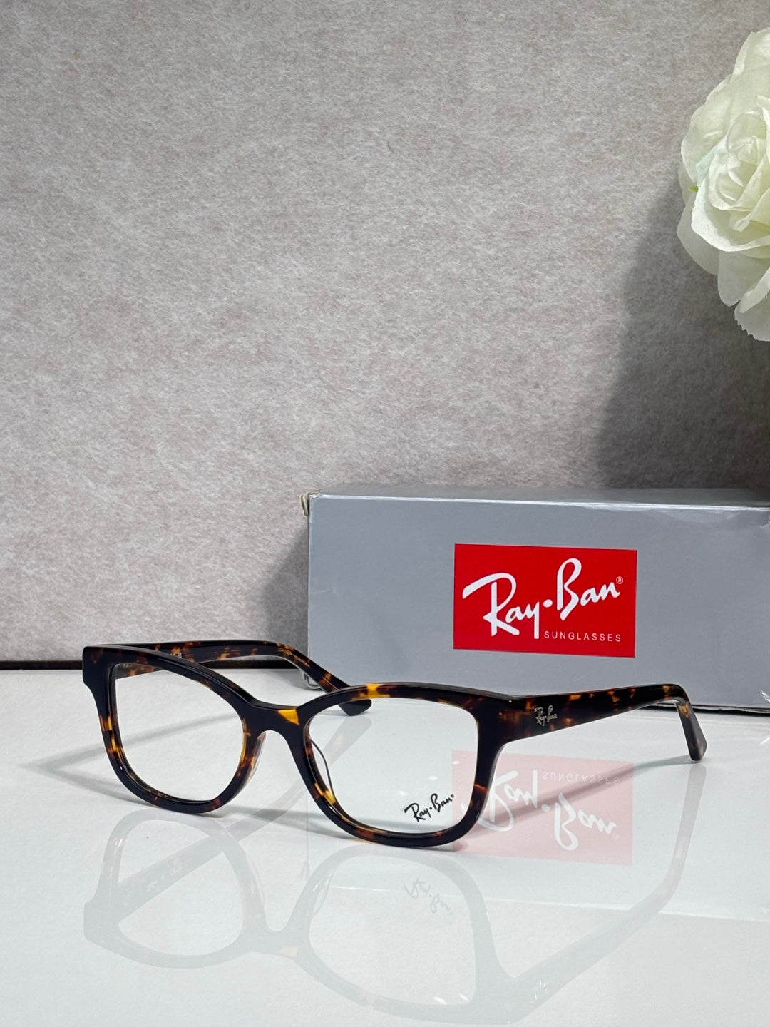 Ray-Ban RB7269L Eyeglasses | Lightweight Square Frame | Unisex