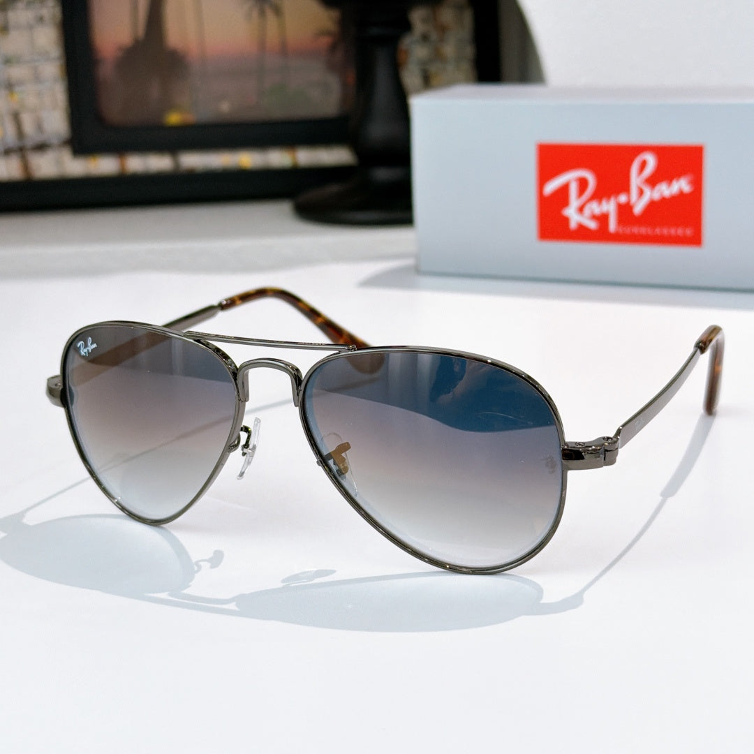 Ray-Ban RB3925 Sunglasses | Metal Frame | Unisex