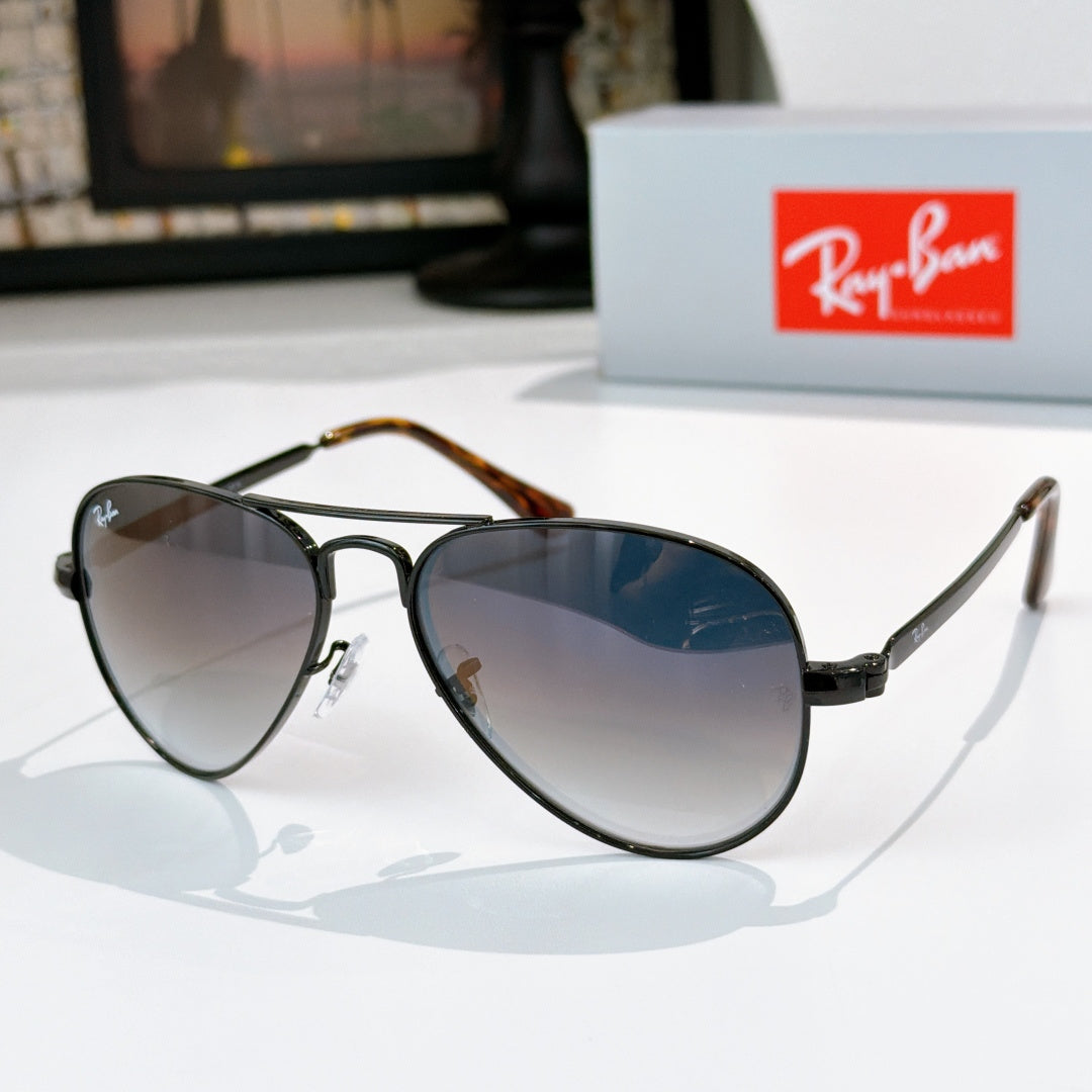Ray-Ban RB3925 Sunglasses | Metal Frame | Unisex