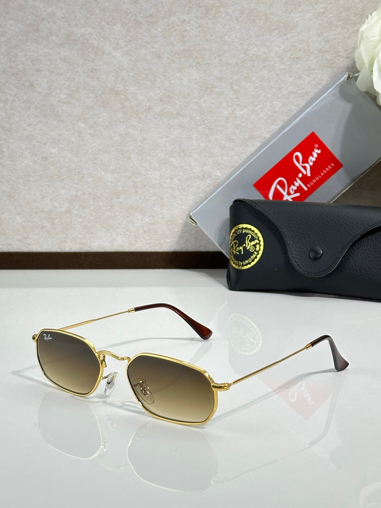 Ray-Ban RB3947 Sunglasses | Metal Frame | Unisex