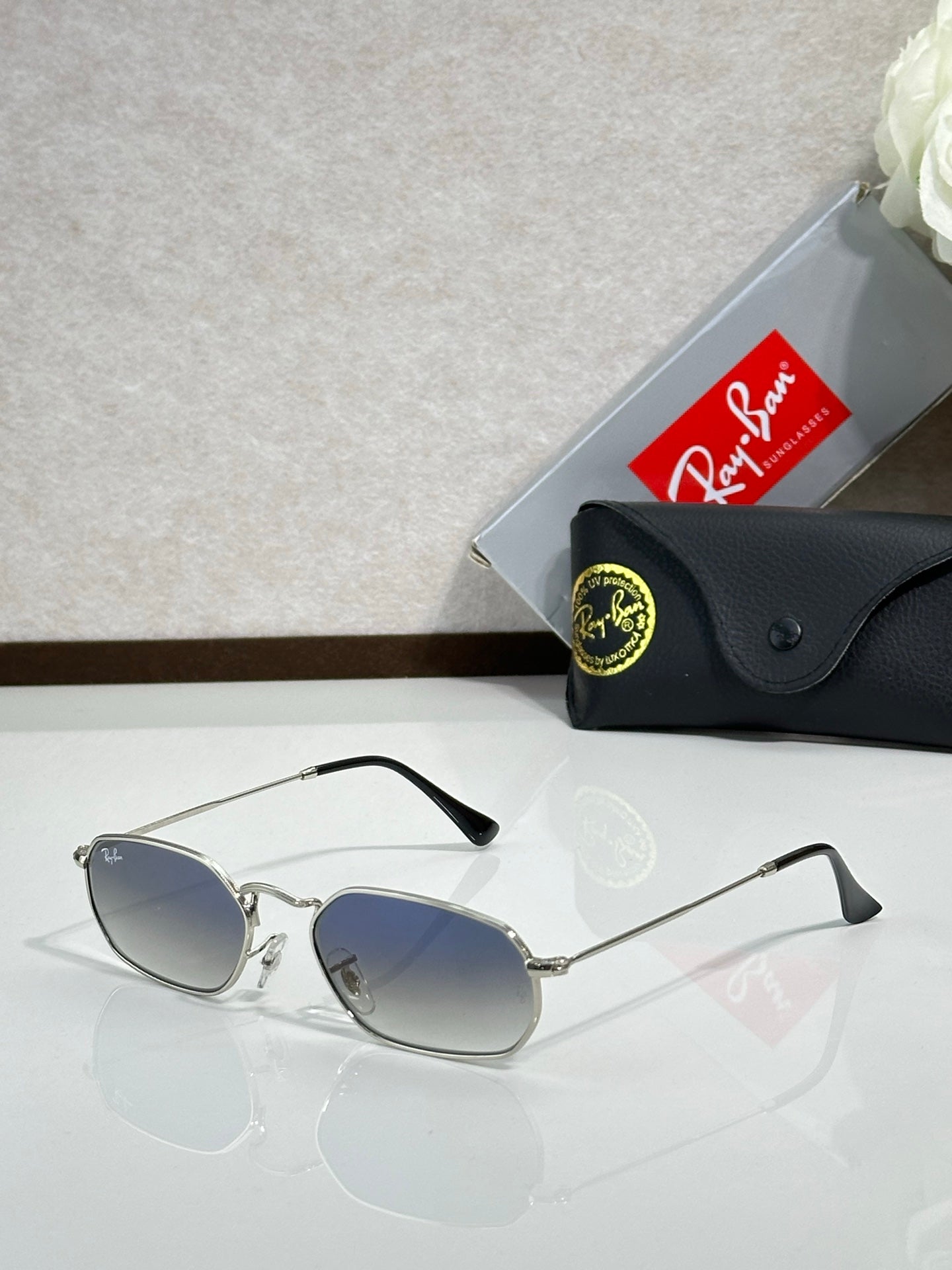 Ray-Ban RB3947 Sunglasses | Metal Frame | Unisex