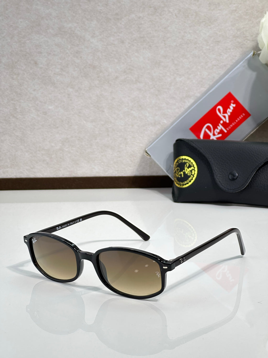 Ray-Ban RB2232 Sunglasses | Classic Round Frame | Unisex