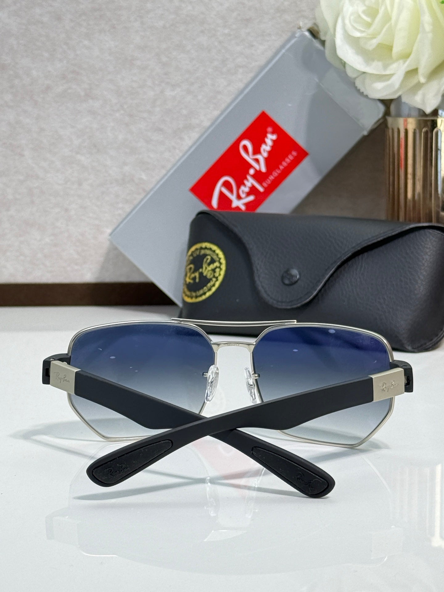 Ray-Ban RB3762 Sunglasses | Metal Frame | Unisex