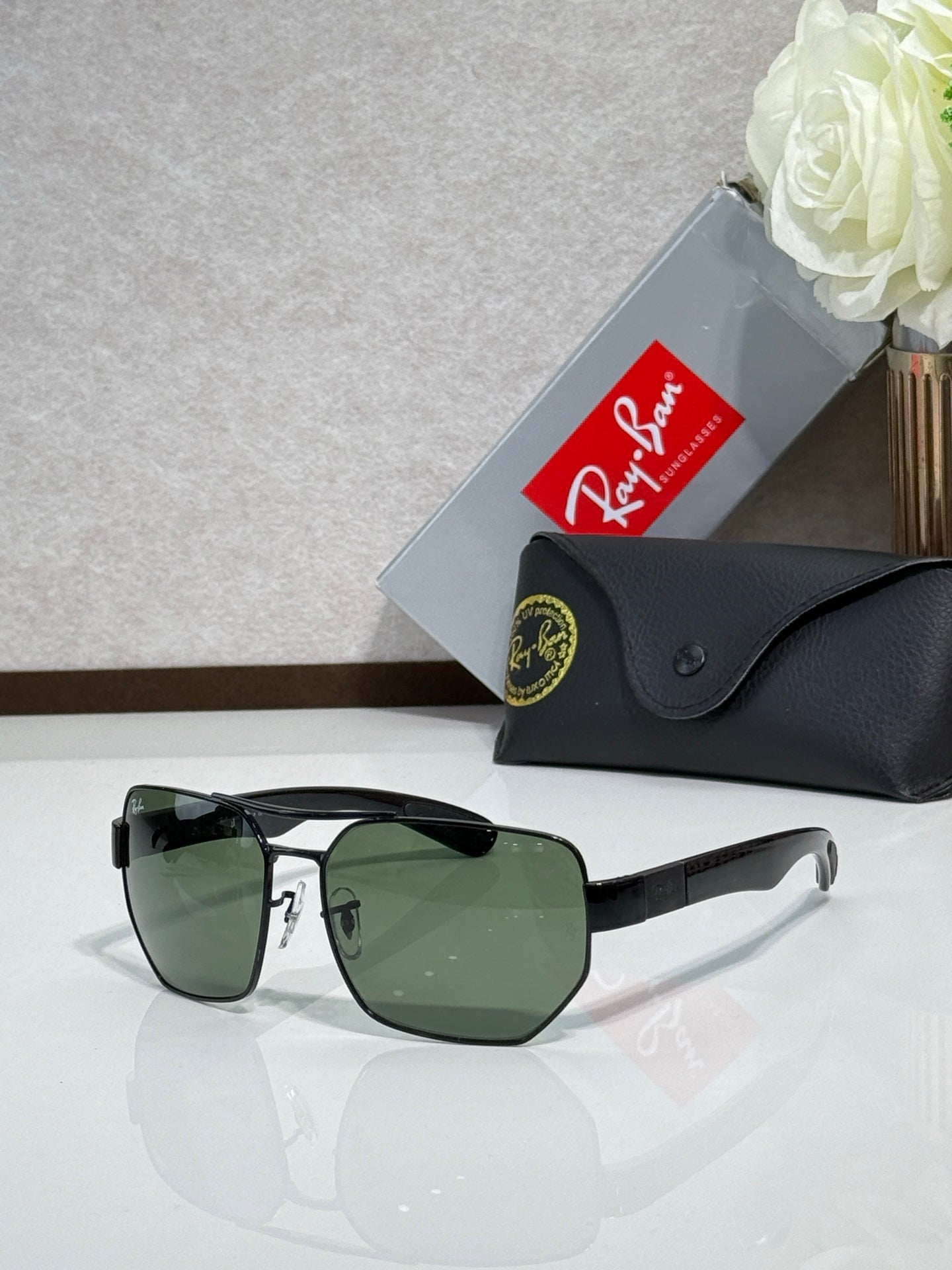 Ray-Ban RB3762 Sunglasses | Metal Frame | Unisex