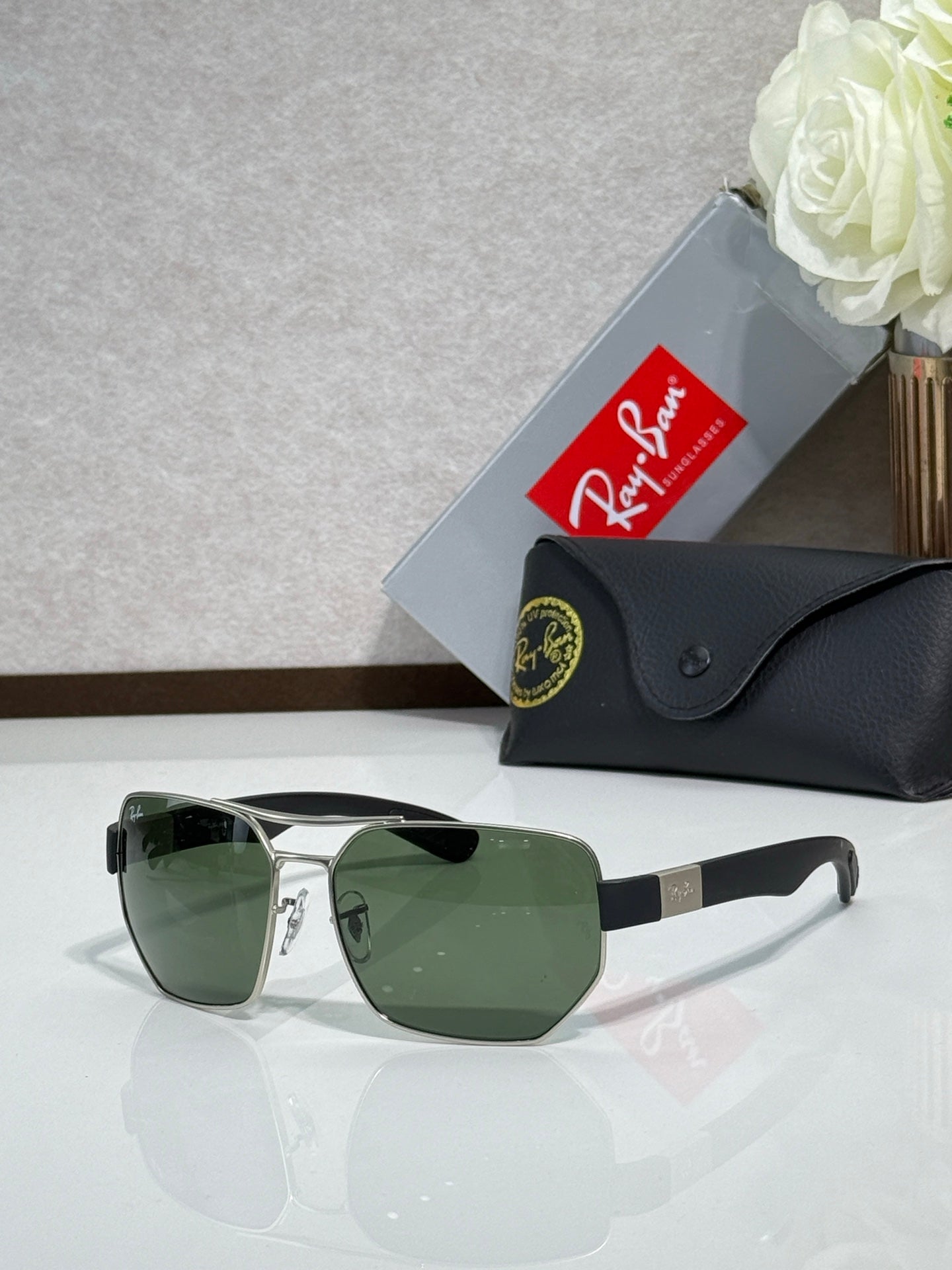 Ray-Ban RB3762 Sunglasses | Metal Frame | Unisex