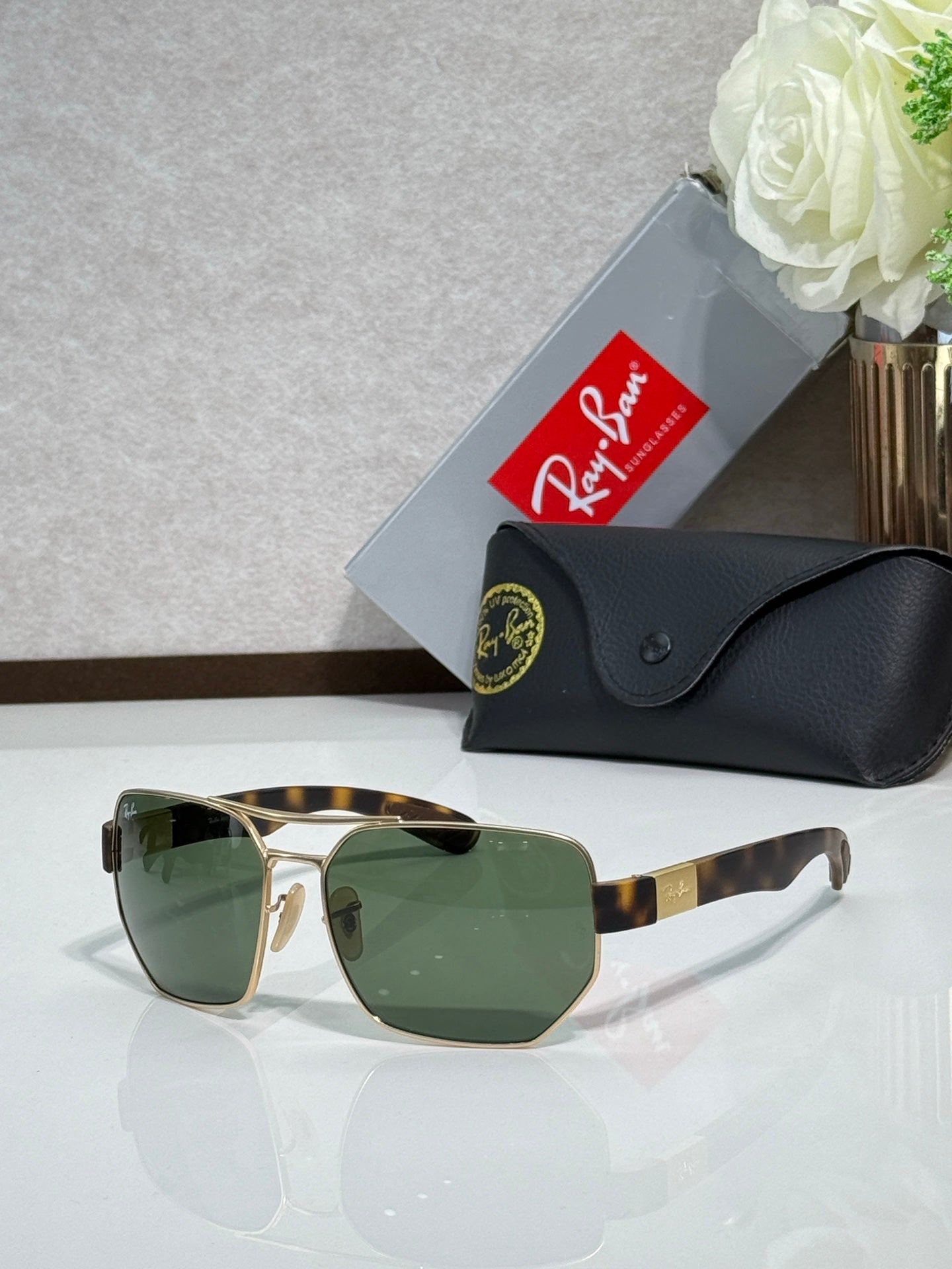 Ray-Ban RB3762 Sunglasses | Metal Frame | Unisex