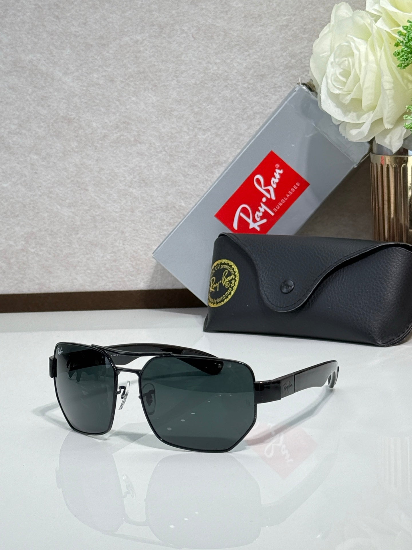 Ray-Ban RB3762 Sunglasses | Metal Frame | Unisex