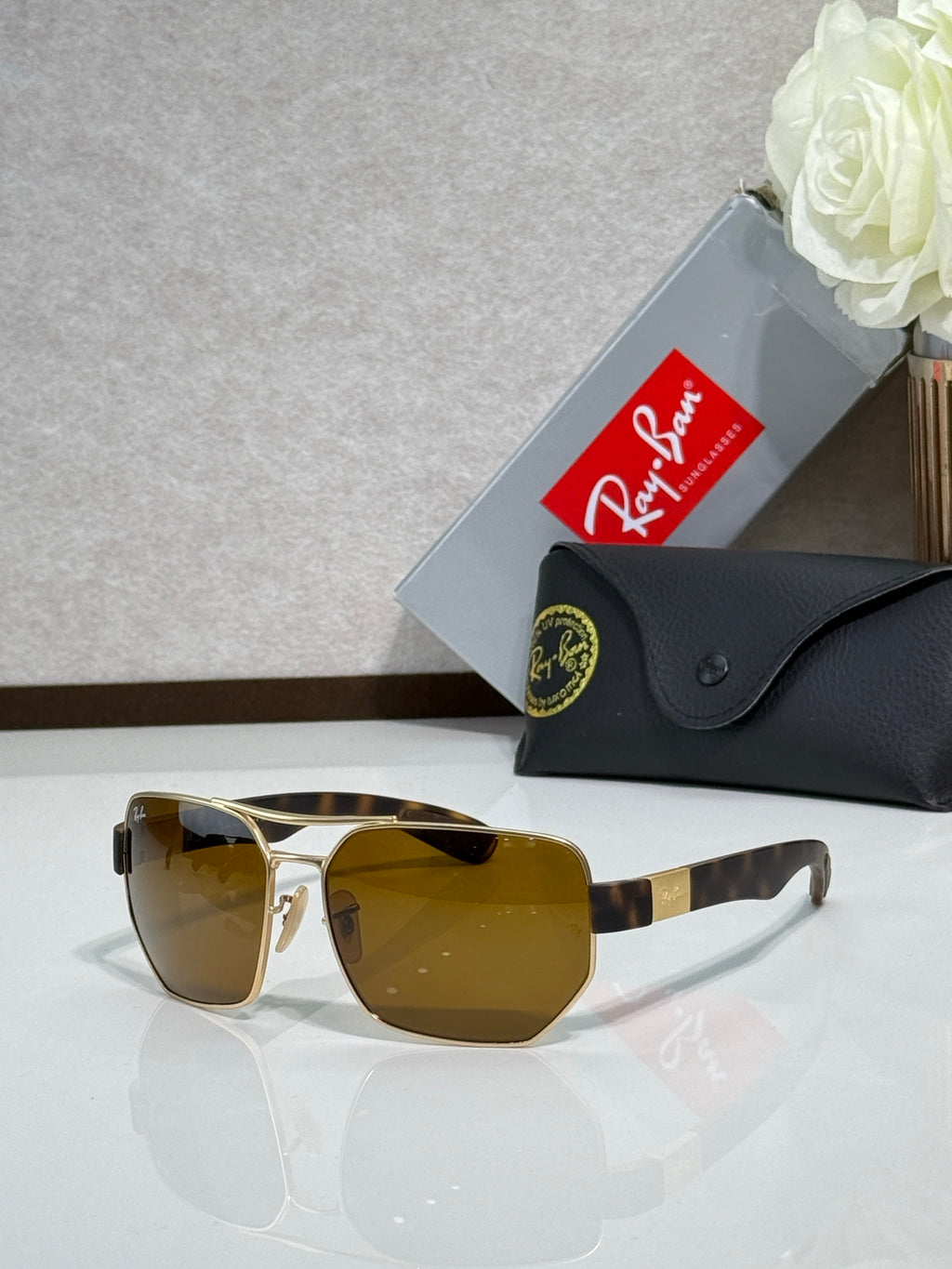 Ray-Ban RB3762 Sunglasses | Metal Frame | Unisex