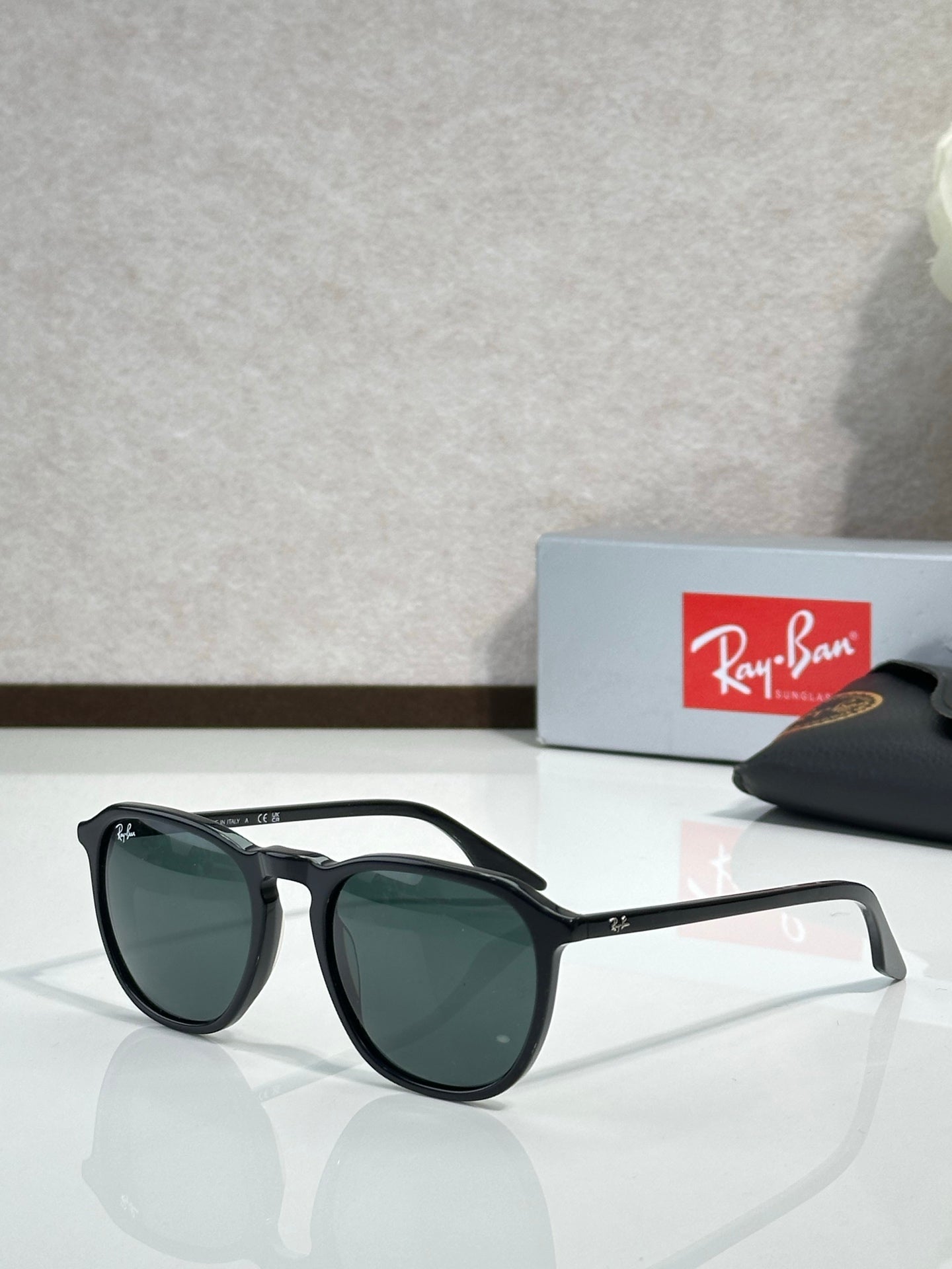 Ray-Ban RB2203 Wayfarer Sunglasses | Acetate Frame | UV400 | Unisex
