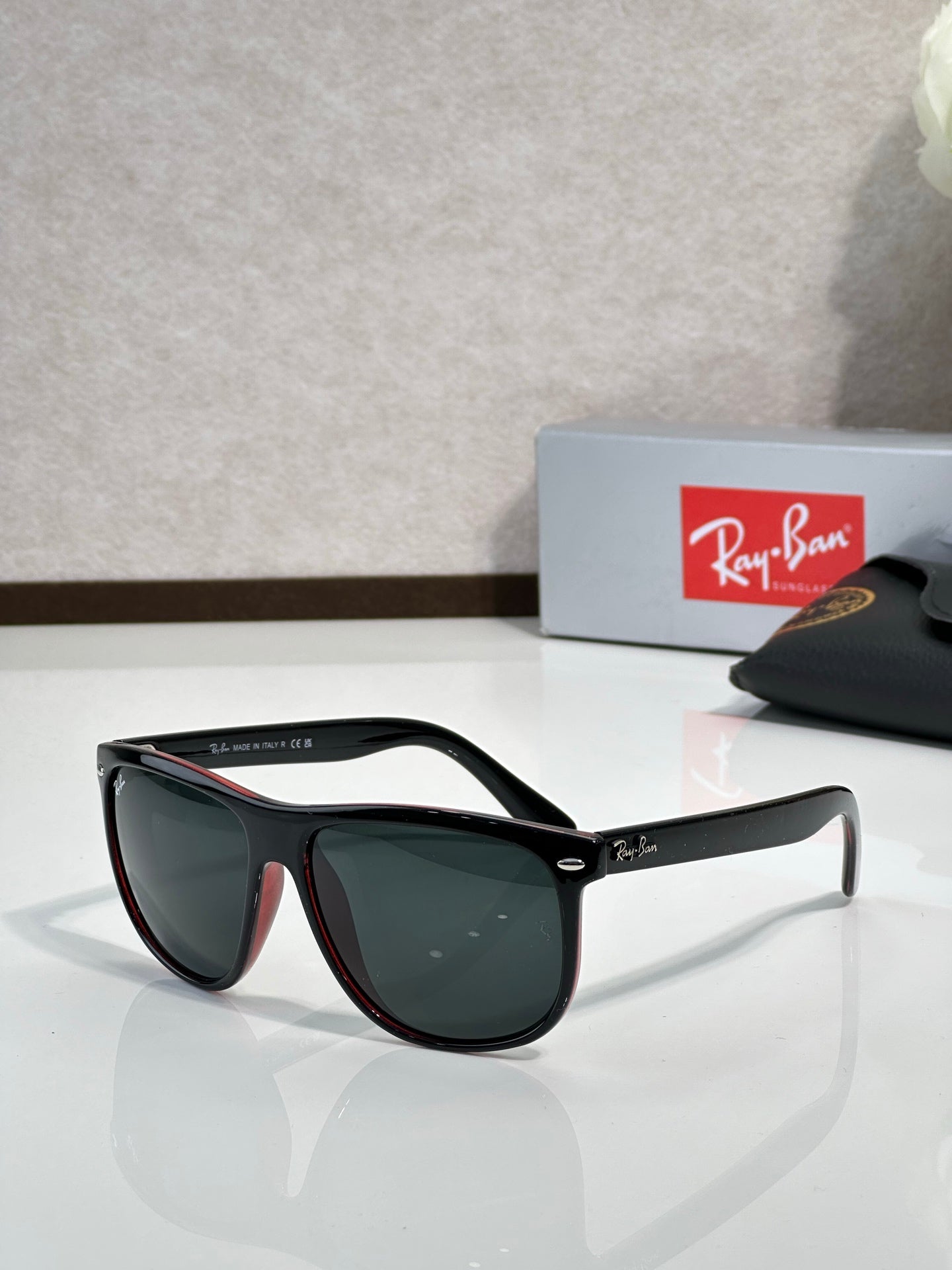 Ray-Ban RB2341 Wayfarer Sunglasses | Acetate Frame | UV400 | Unisex