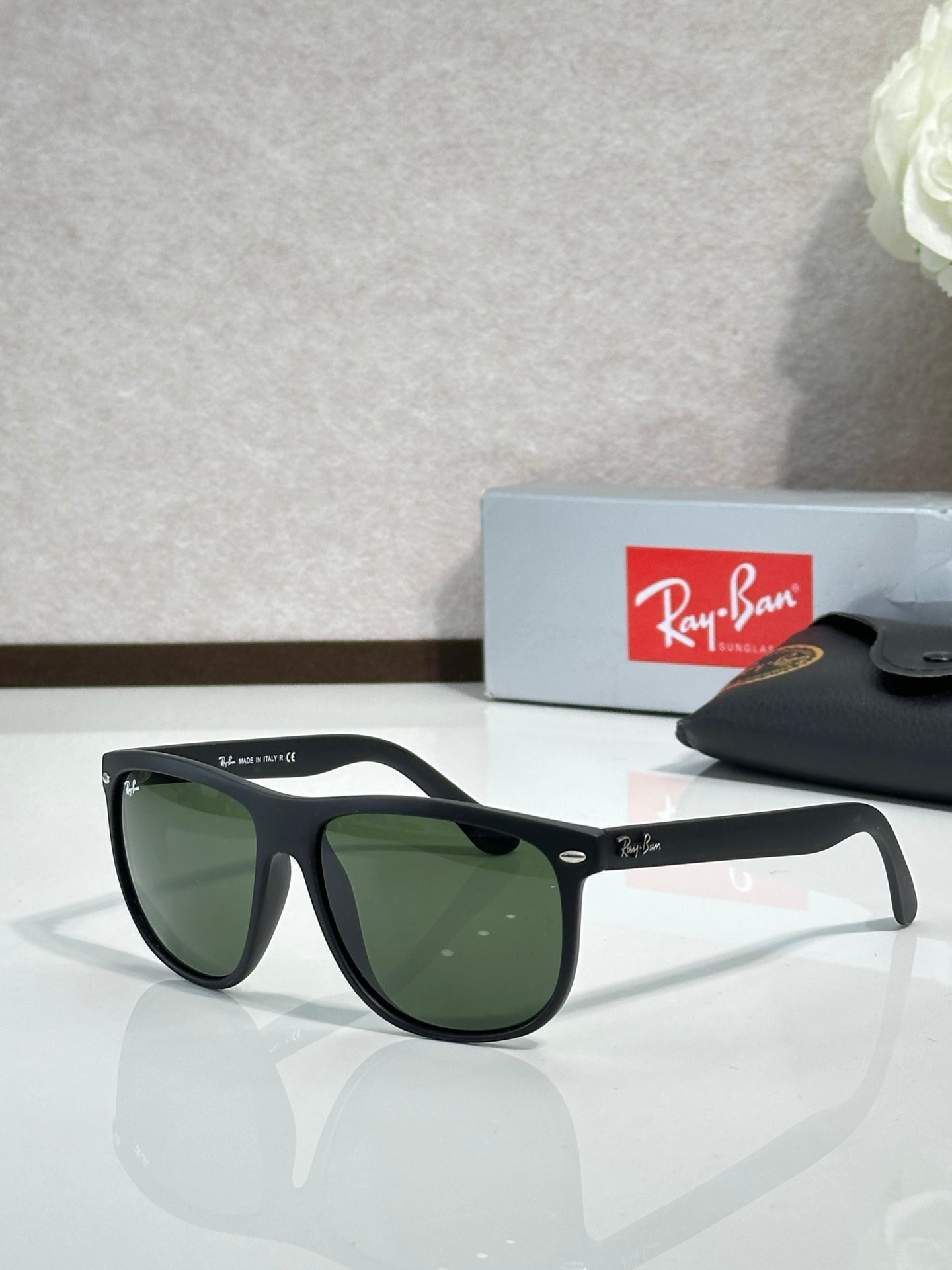 Ray-Ban RB2341 Wayfarer Sunglasses | Acetate Frame | UV400 | Unisex