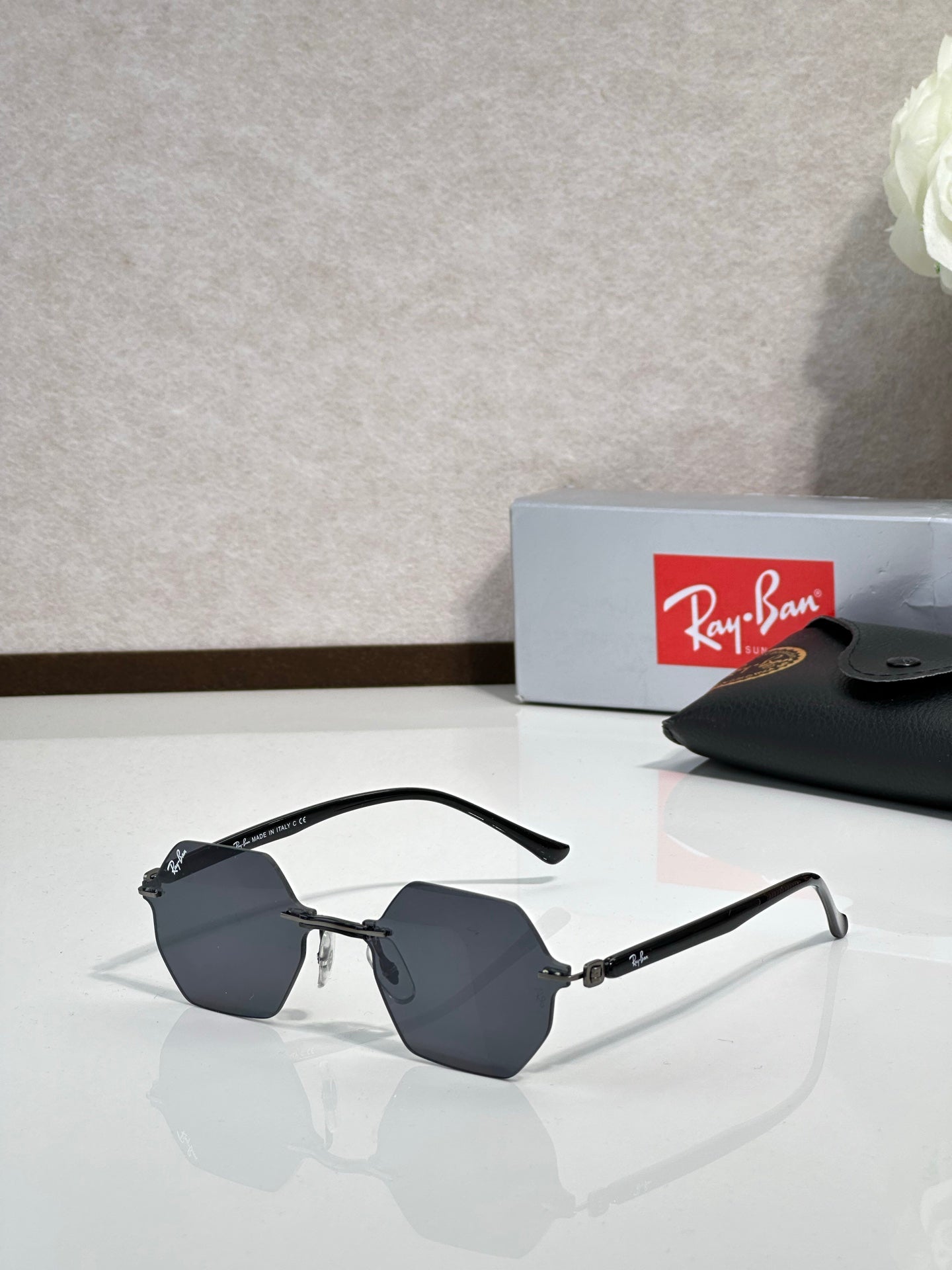 Ray-Ban RB8061 Round Sunglasses | Carbon Fiber Frame | UV400 | Unisex