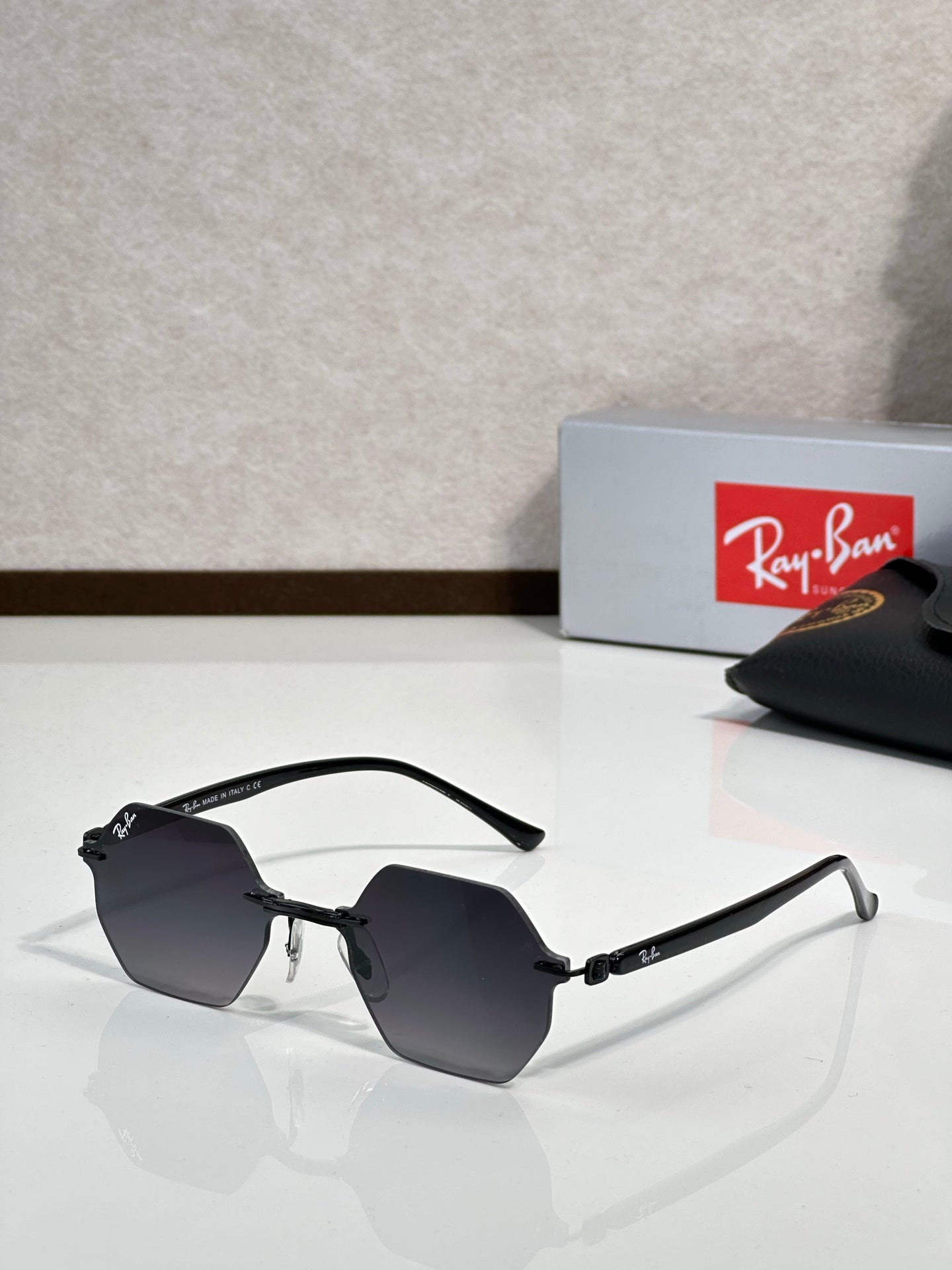Ray-Ban RB8061 Round Sunglasses | Carbon Fiber Frame | UV400 | Unisex