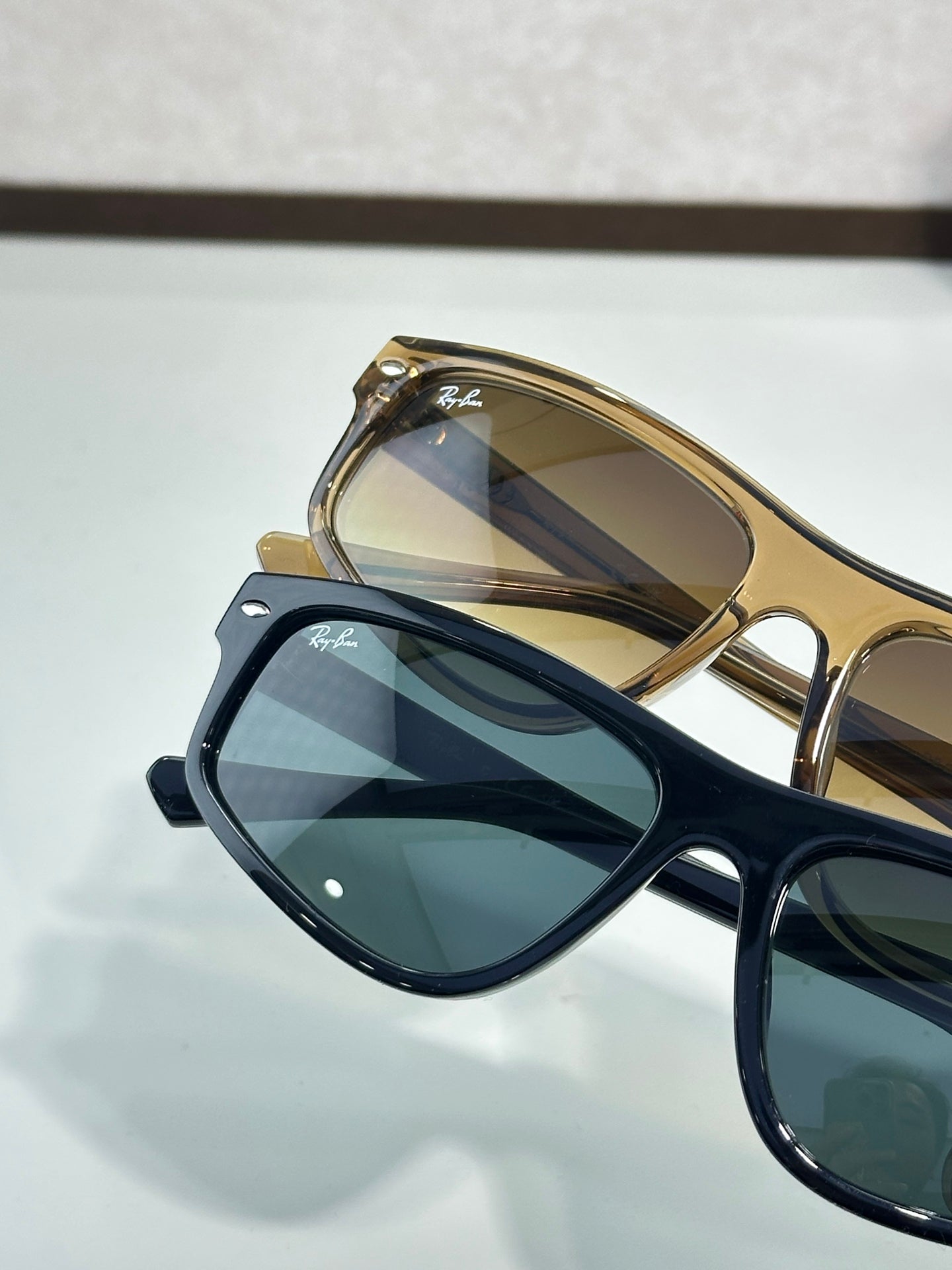 Ray-Ban RB2225 Wayfarer Sunglasses | Acetate Frame | UV400 | Unisex