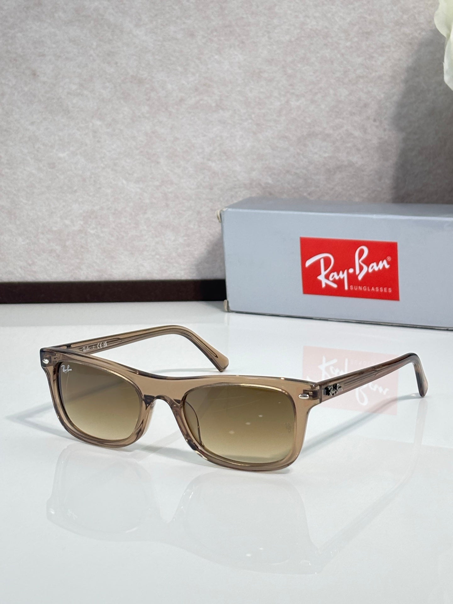 Ray-Ban RB2226 Wayfarer Sunglasses | Acetate Frame | UV400 | Unisex