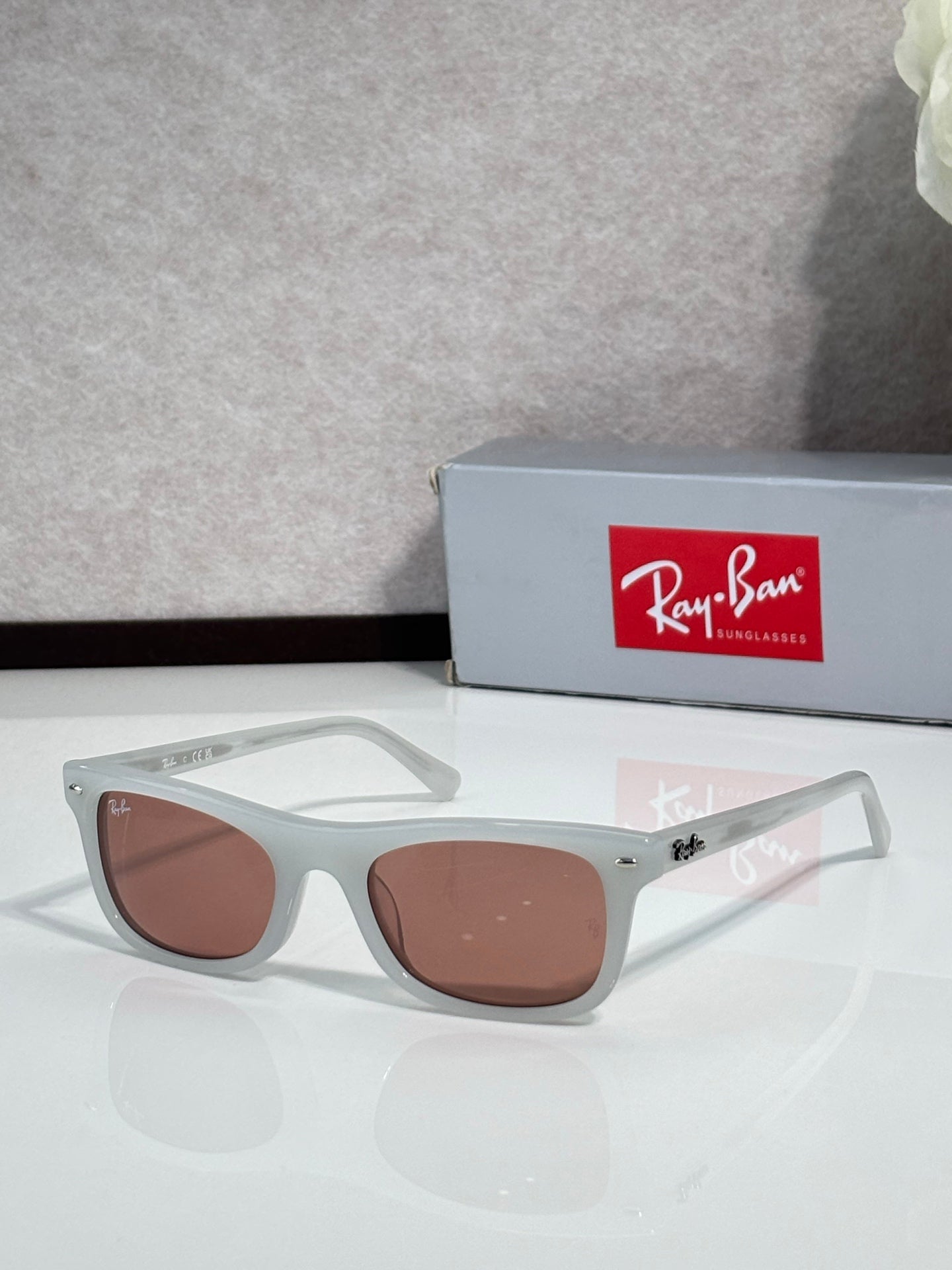 Ray-Ban RB2226 Wayfarer Sunglasses | Acetate Frame | UV400 | Unisex