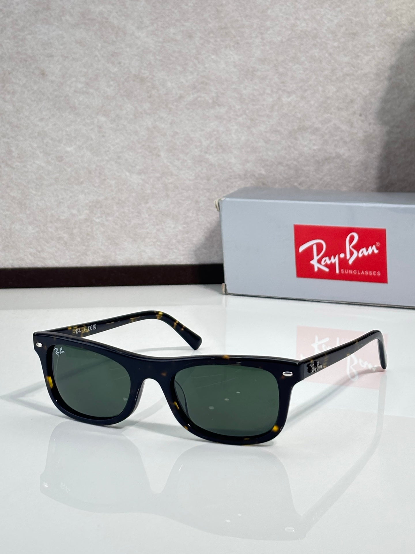 Ray-Ban RB2226 Wayfarer Sunglasses | Acetate Frame | UV400 | Unisex